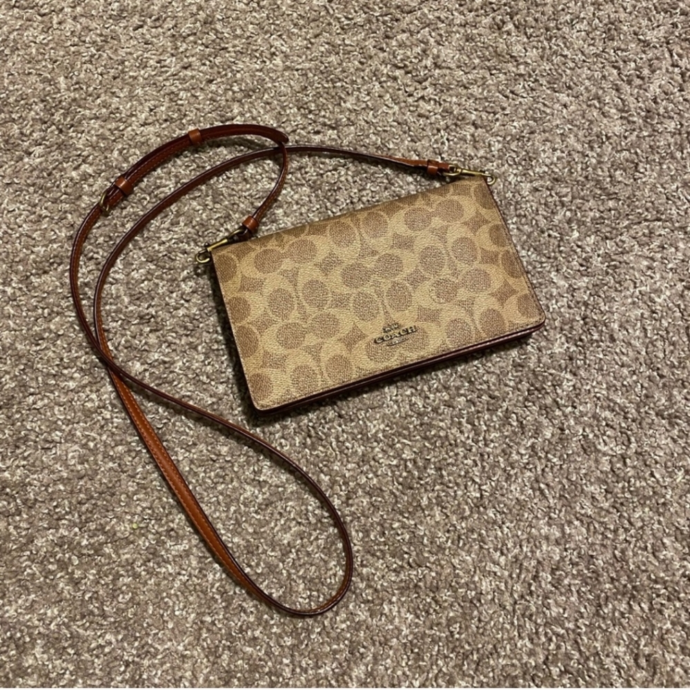 Coach Hayden crossbody cutch